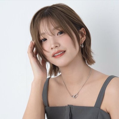 溝部ひかる